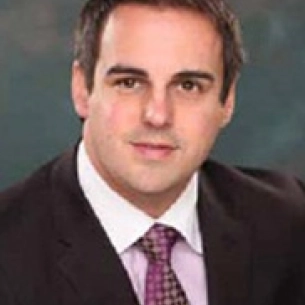 Bruce Rodgers board-certified labiaplasty surgeon