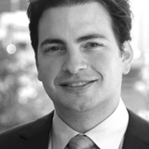Gabriel Salloum board-certified labiaplasty surgeon