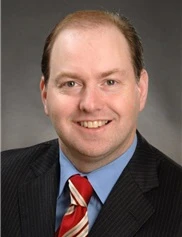 Raymond Isakov board-certified labiaplasty surgeon