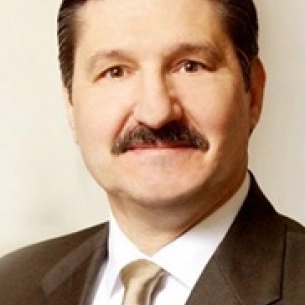 Bernard Kopchinski board-certified labiaplasty surgeon