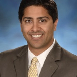 Devinder Singh board-certified labiaplasty surgeon