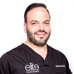 Moises Salama board-certified labiaplasty surgeon