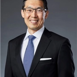 David Yao board-certified labiaplasty surgeon