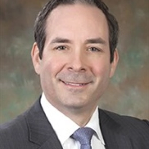 Kurtis Moyer board-certified labiaplasty surgeon