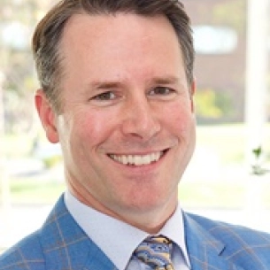 Jason Leedy board-certified labiaplasty surgeon