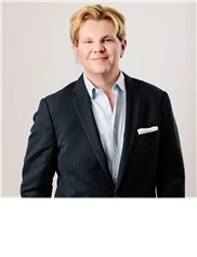 Joseph Franklin board-certified labiaplasty surgeon