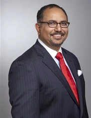 Amir Nasir board-certified labiaplasty surgeon