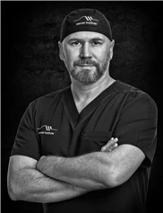 Jeremy Warner board-certified labiaplasty surgeon