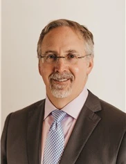 Stephen Delatte board-certified labiaplasty surgeon