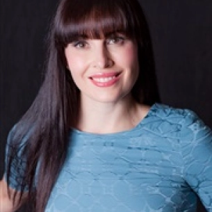Rachel Streu board-certified labiaplasty surgeon