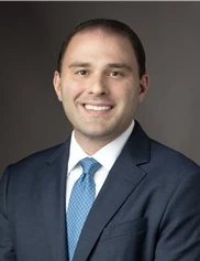 Nicholas Kunda board-certified labiaplasty surgeon
