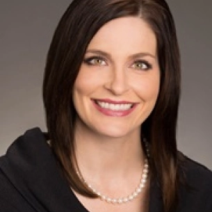 Kendall Roehl board-certified labiaplasty surgeon