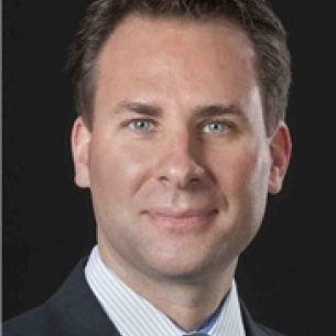 Shawn Birchenough board-certified labiaplasty surgeon