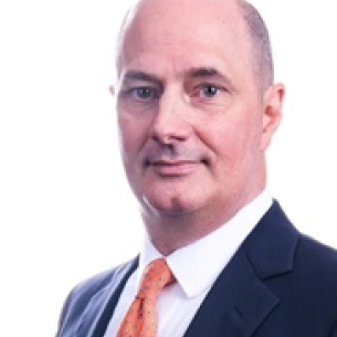 Leif Nordberg board-certified labiaplasty surgeon
