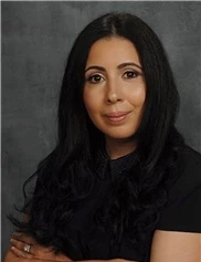 Mariel Eliza board-certified labiaplasty surgeon