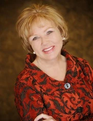 Diane Duncan board-certified labiaplasty surgeon