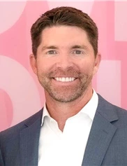 Christopher Ewart board-certified labiaplasty surgeon
