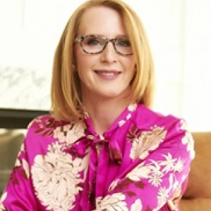 Erica Anderson board-certified labiaplasty surgeon