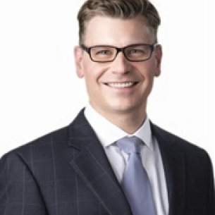Matthew Baker board-certified labiaplasty surgeon