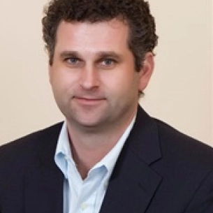Richard DeSplinter board-certified labiaplasty surgeon
