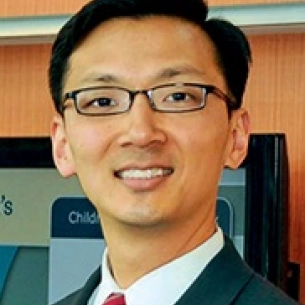 Paul Lim board-certified labiaplasty surgeon