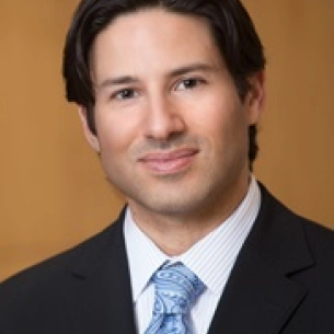 Robert Cohen board-certified labiaplasty surgeon