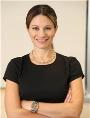 Rachel Ruotolo board-certified labiaplasty surgeon