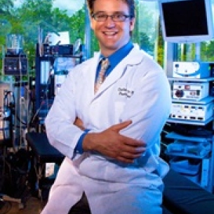 Charles Perry board-certified labiaplasty surgeon