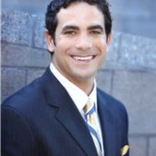 Joseph Berardi board-certified labiaplasty surgeon