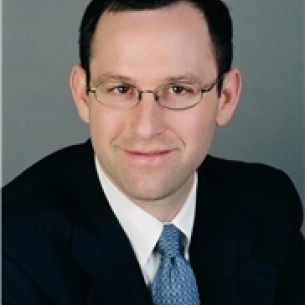 Laurence Rosenberg board-certified labiaplasty surgeon