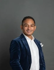 Lewis Albert Andres board-certified labiaplasty surgeon