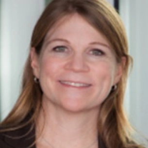 Cori Agarwal board-certified labiaplasty surgeon