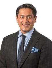 Steven Sigalove board-certified labiaplasty surgeon