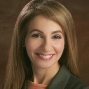 Linda Zeineh board-certified labiaplasty surgeon