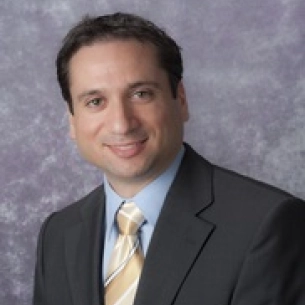 Mario Solari board-certified labiaplasty surgeon