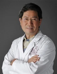 Curtis Wong board-certified labiaplasty surgeon