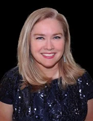 Kinga Styperek-Grohmann board-certified labiaplasty surgeon