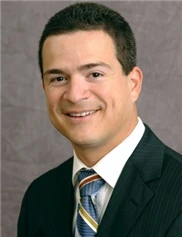 Alfredo Paredes board-certified labiaplasty surgeon