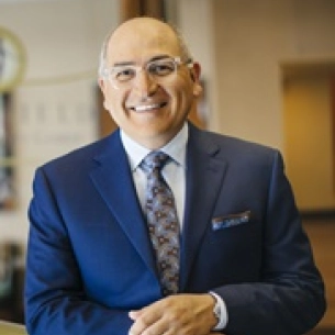 Nagi Ayoub board-certified labiaplasty surgeon
