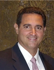 Antonio Uria board-certified labiaplasty surgeon