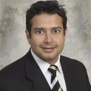 Zubin Panthaki board-certified labiaplasty surgeon