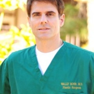 Wally Hosn board-certified labiaplasty surgeon