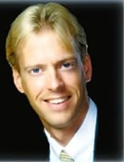 David Csikai board-certified labiaplasty surgeon