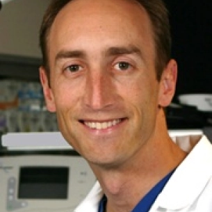 David Kaufman board-certified labiaplasty surgeon