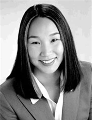 Carolyn Chang board-certified labiaplasty surgeon