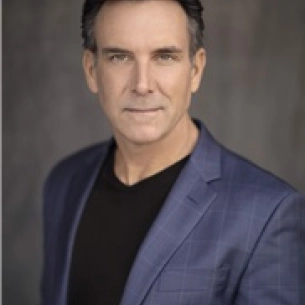 Christopher Godek board-certified labiaplasty surgeon