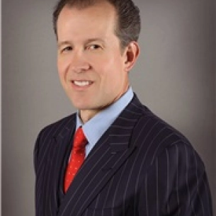 Philippe Capraro board-certified labiaplasty surgeon