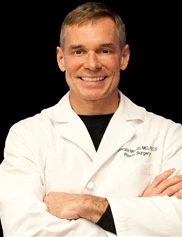 J. Gerald Minniti board-certified labiaplasty surgeon