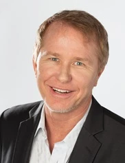 Christopher Verbin board-certified labiaplasty surgeon