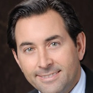 Steve Fallek board-certified labiaplasty surgeon
